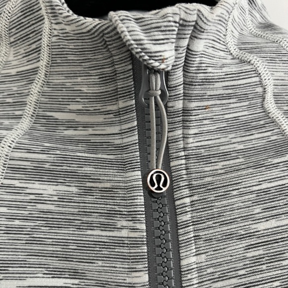 Lululemon Define Jacket - Picture 2 of 2